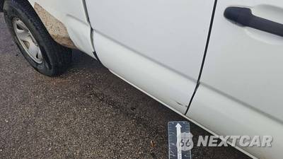 2017 Toyota Tacoma SR5 Extended Cab Long Bed w/Rear Doors - zdjęcie 29 z 34 - miniatura