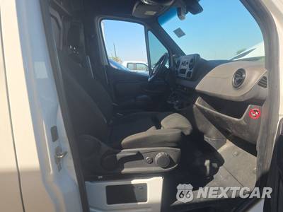 2022 Mercedes-Benz Sprinter 2500 Cargo Van High Roof 170.0" WB - zdjęcie 8 z 31 - miniatura