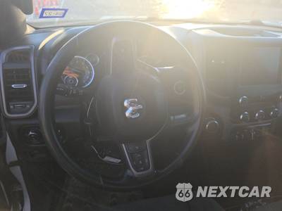 2023 Ram 1500 Tradesman Crew Cab Short Bed - zdjęcie 10 z 32 - miniatura