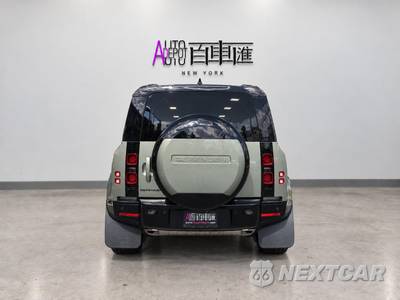2025 Land Rover Defender 110 X-Dynamic SE - zdjęcie 5 z 54 - miniatura
