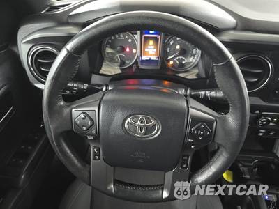2019 Toyota Tacoma TRD Sport Crew Cab Long Bed - zdjęcie 10 z 39 - miniatura