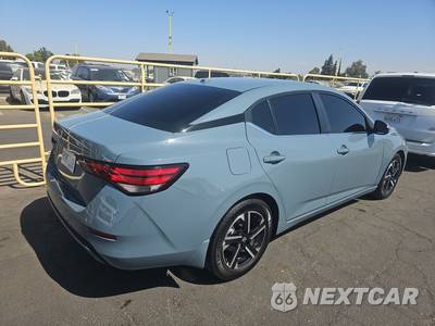 2025 Nissan Sentra SV - zdjęcie 4 z 26 - miniatura