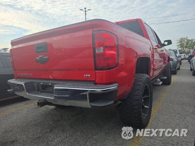 2015 Chevrolet Silverado 1500 LTZ Crew Cab Short Bed 1LZ - zdjęcie 6 z 37 - miniatura