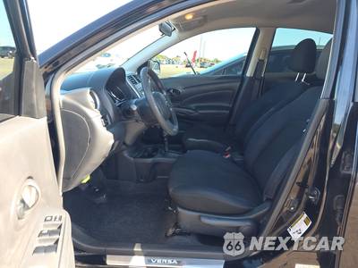 2012 Nissan Versa 1.6 SV Sedan - zdjęcie 7 z 33 - miniatura