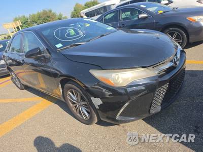 2017 Toyota Camry SE - zdjęcie 3 z 45 - miniatura
