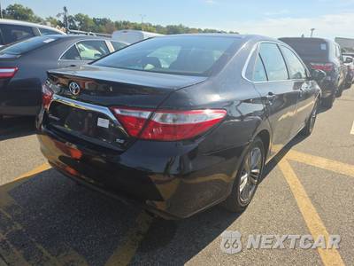2017 Toyota Camry SE - zdjęcie 4 z 45 - miniatura