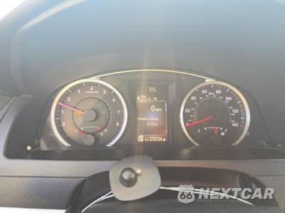 2017 Toyota Camry SE - zdjęcie 12 z 45 - miniatura