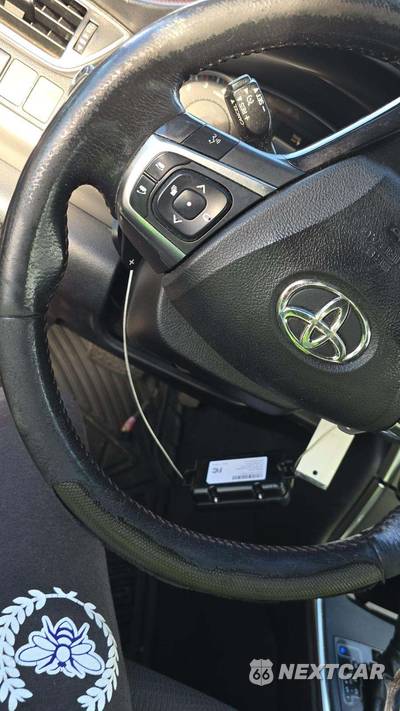2017 Toyota Camry SE - zdjęcie 20 z 54 - miniatura