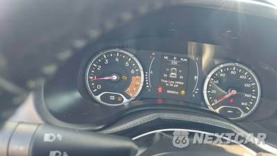 2020 Jeep Renegade Altitude Edition - zdjęcie 21 z 26 - miniatura