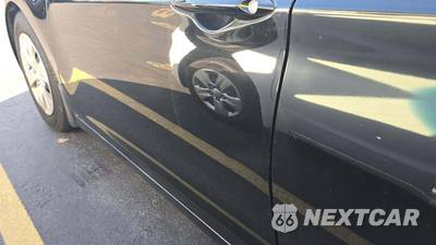2016 Hyundai Elantra SE Sedan - zdjęcie 40 z 42 - miniatura