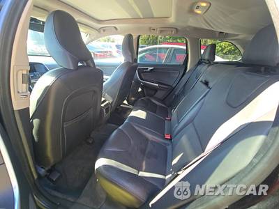 2016 Volvo XC60 T5 Premier - zdjęcie 13 z 31 - miniatura