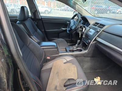 2017 Toyota Camry SE - zdjęcie 8 z 51 - miniatura
