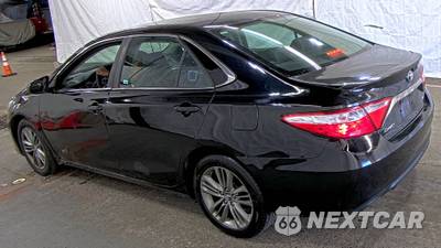2017 Toyota Camry SE - zdjęcie 6 z 51 - miniatura