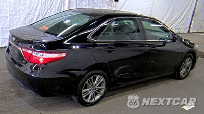 2017 Toyota Camry SE - zdjęcie 4 z 51 - miniatura
