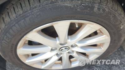 2018 Toyota Camry LE - zdjęcie 41 z 42 - miniatura