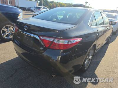 2017 Toyota Camry SE - zdjęcie 4 z 56 - miniatura