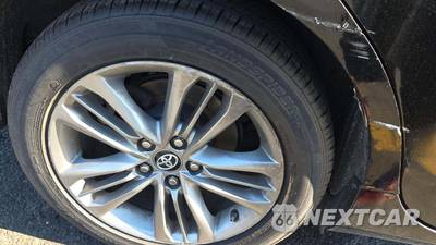 2017 Toyota Camry SE - zdjęcie 49 z 56 - miniatura