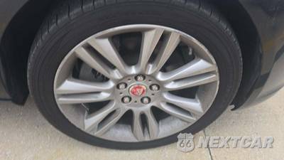 2019 Jaguar XE 25t Premium - zdjęcie 37 z 38 - miniatura