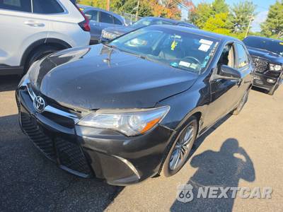 2017 Toyota Camry SE - zdjęcie 1 z 56 - miniatura