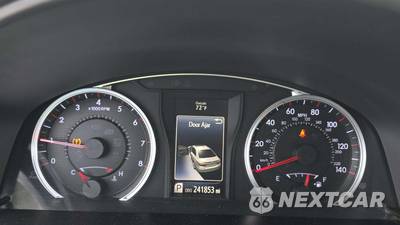 2017 Toyota Camry SE - zdjęcie 18 z 51 - miniatura