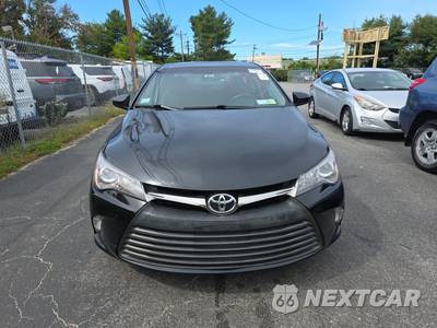 2017 Toyota Camry SE - zdjęcie 2 z 51 - miniatura