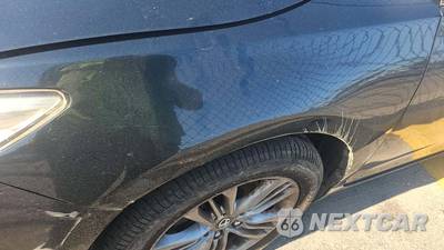 2017 Toyota Camry SE - zdjęcie 22 z 28 - miniatura