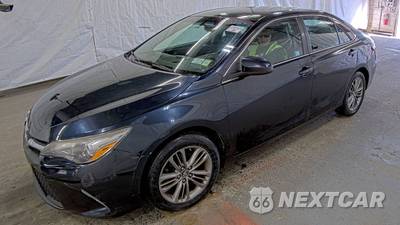 2017 Toyota Camry SE - zdjęcie 1 z 28 - miniatura