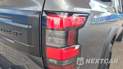2026 Nissan Frontier PRO-4X Crew Cab Medium Bed - zdjęcie 20 z 21 - miniatura