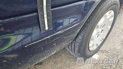 2004 Chrysler Town & Country LX 119.3" WB - zdjęcie 26 z 37 - miniatura