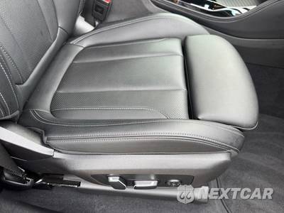 2025 BMW X4 Sports Activity Coupe xDrive30i - zdjęcie 16 z 46 - miniatura