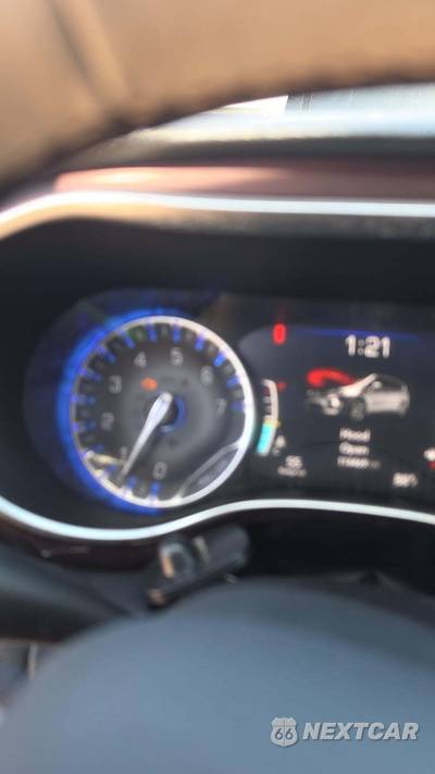 2017 Chrysler Pacifica Limited 121.6" WB - zdjęcie 24 z 37 - miniatura