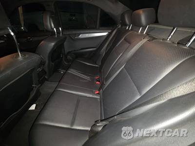 2014 Mercedes-Benz C 250 Sedan - zdjęcie 9 z 20 - miniatura