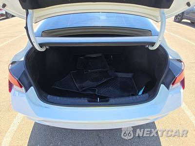 2022 Hyundai Elantra SE - zdjęcie 16 z 33 - miniatura