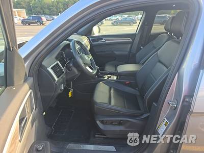 2023 Volkswagen Atlas Cross Sport 3.6L V6 SE w/Technology - zdjęcie 7 z 25 - miniatura