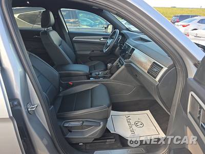 2023 Volkswagen Atlas Cross Sport 3.6L V6 SE w/Technology - zdjęcie 8 z 25 - miniatura