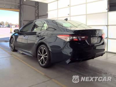 2019 Toyota Camry SE - zdjęcie 6 z 19 - miniatura