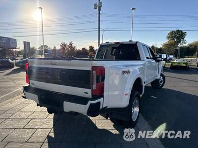 2026 Ford Super Duty F-450 Platinum Crew Cab Long Bed DRW - zdjęcie 4 z 40 - miniatura