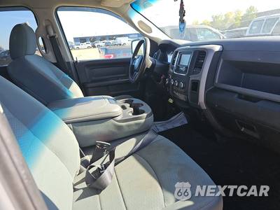 2018 Ram 1500 Express Extended Cab Medium Bed - zdjęcie 8 z 18 - miniatura