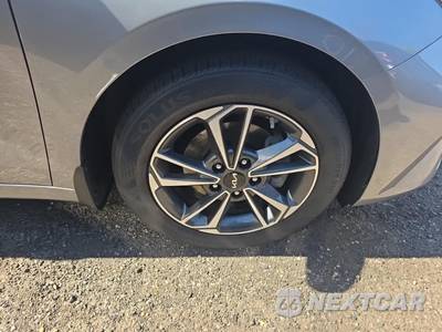 2023 Kia Forte LXS - zdjęcie 9 z 21 - miniatura