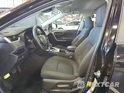 2022 Toyota RAV4 Hybrid LE - zdjęcie 7 z 29 - miniatura
