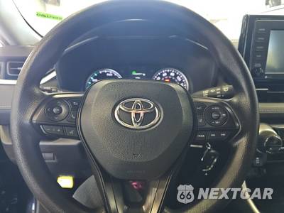 2022 Toyota RAV4 Hybrid LE - zdjęcie 10 z 29 - miniatura
