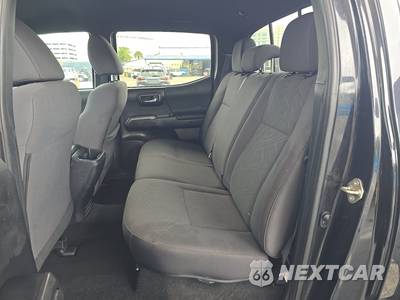 2019 Toyota Tacoma TRD Sport Crew Cab Medium Bed - zdjęcie 13 z 25 - miniatura
