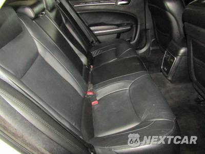 2016 Chrysler 300 Limited - zdjęcie 18 z 23 - miniatura
