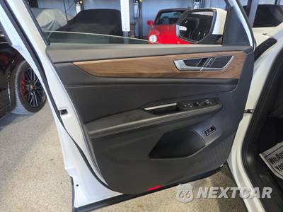 2024 Volkswagen Atlas 2.0T SE w/Technology - zdjęcie 9 z 23 - miniatura