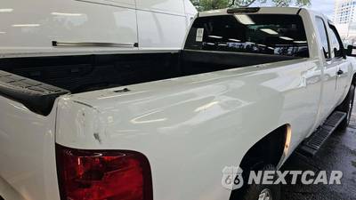 2007 Chevrolet Silverado 2500HD WT Extended Cab Long Bed 1WT w/Rear Doors - zdjęcie 19 z 34 - miniatura