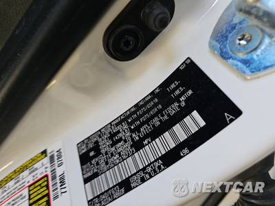 2019 Toyota Sequoia SR5 - zdjęcie 15 z 30 - miniatura