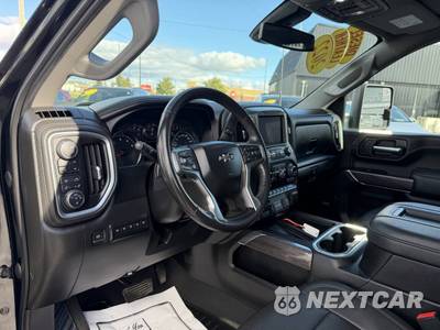 2022 Chevrolet Silverado 2500HD LTZ Crew Cab Medium Bed - zdjęcie 18 z 74 - miniatura