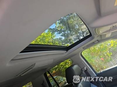 2015 Chevrolet Tahoe LT 1LT - zdjęcie 18 z 30 - miniatura