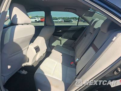 2014 Toyota Camry L - zdjęcie 13 z 21 - miniatura