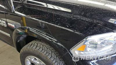 2014 Ram 1500 Laramie Crew Cab Medium Bed - zdjęcie 19 z 42 - miniatura